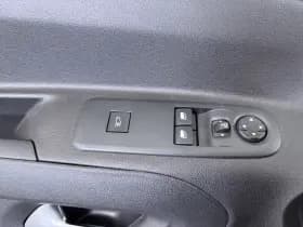 Opel Combo thumbnail 26