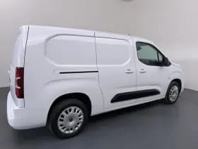Opel Combo thumbnail 35