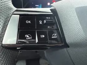 Opel Astra thumbnail 24