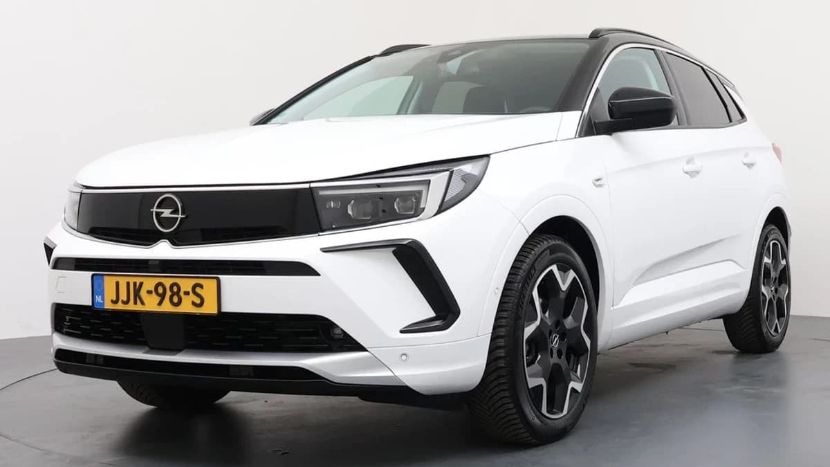 Opel Grandland — foto 1