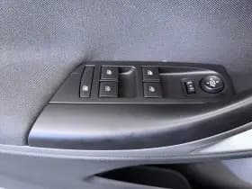Opel Astra Sports Tourer thumbnail 26