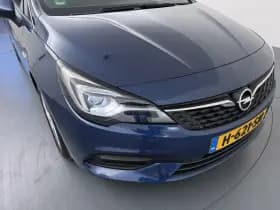 Opel Astra Sports Tourer thumbnail 11