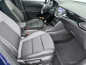 Opel Astra Sports Tourer thumbnail 4