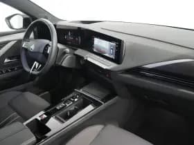 Opel Astra thumbnail 3