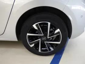Opel Corsa thumbnail 11