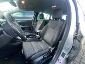 Opel Astra Sports Tourer thumbnail 6