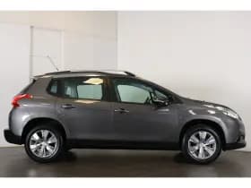 Peugeot 2008 thumbnail 4