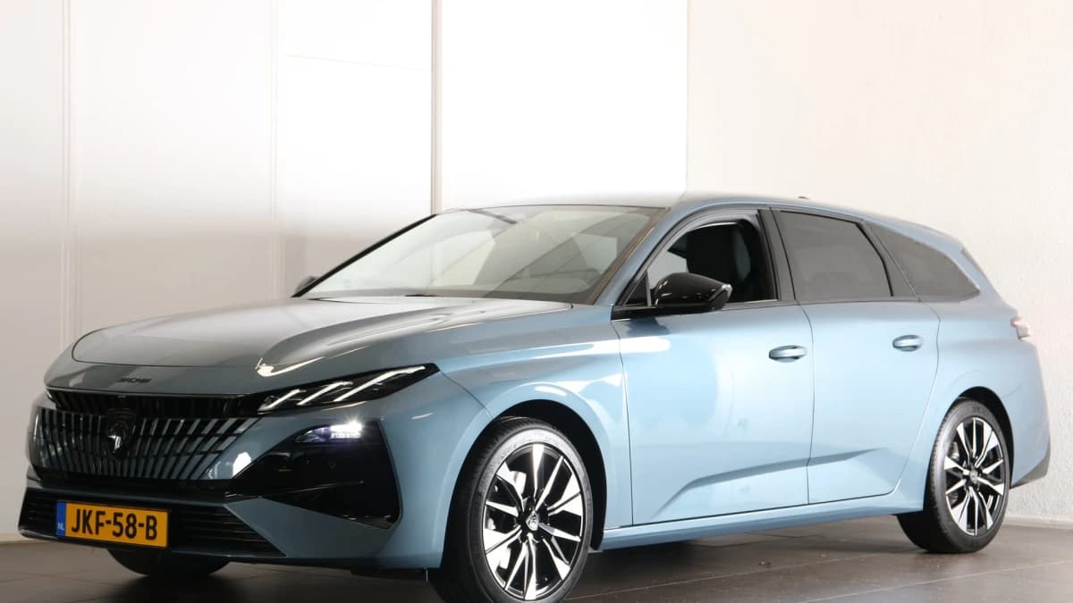 Peugeot 308 — foto 1