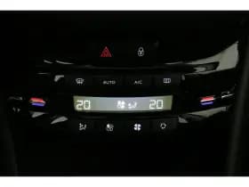 Peugeot 208 thumbnail 24
