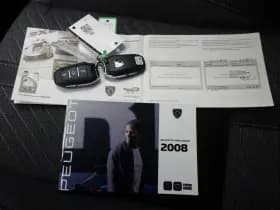 Peugeot e-2008 thumbnail 13