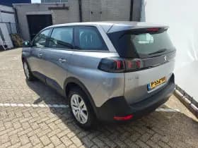 Peugeot 5008 thumbnail 3