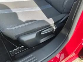 Peugeot 2008 thumbnail 12