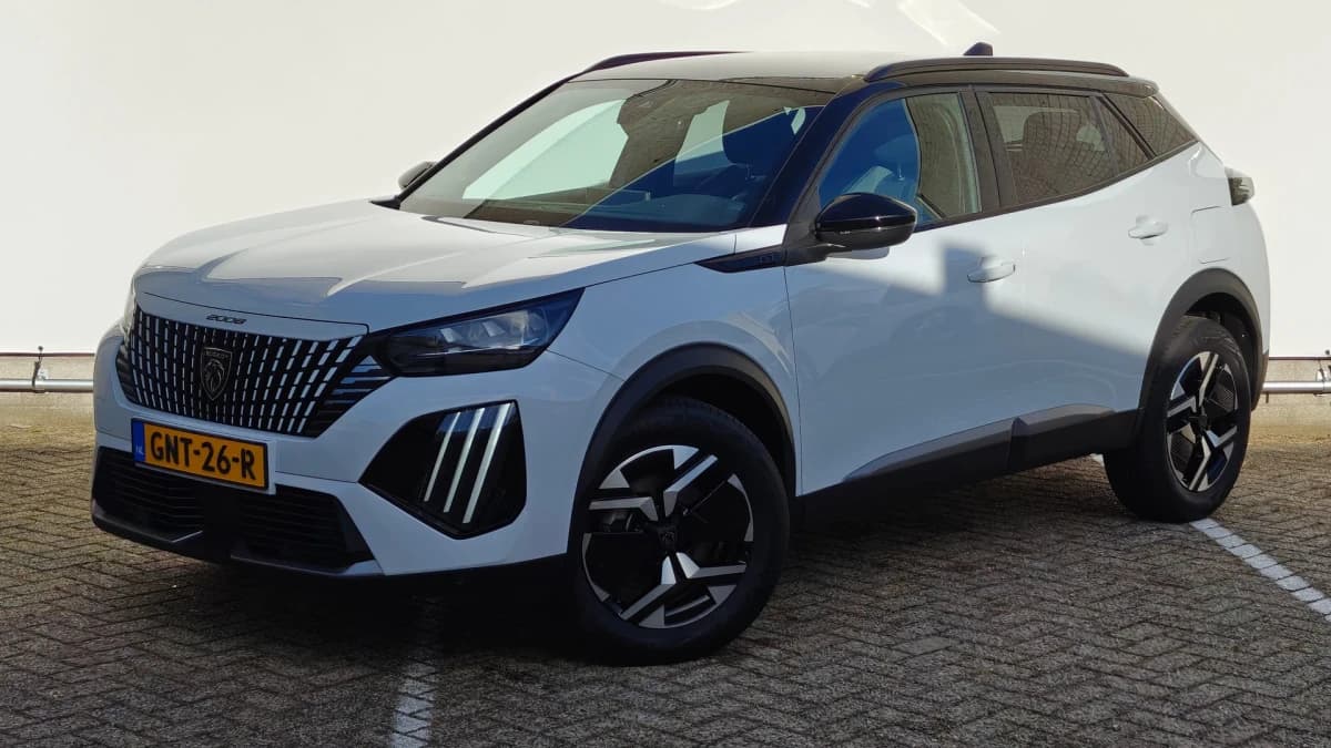 Peugeot 2008 — foto 1