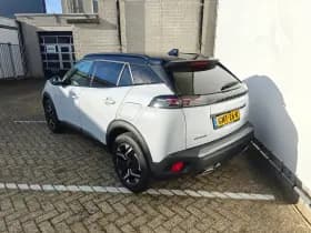Peugeot 2008 thumbnail 3
