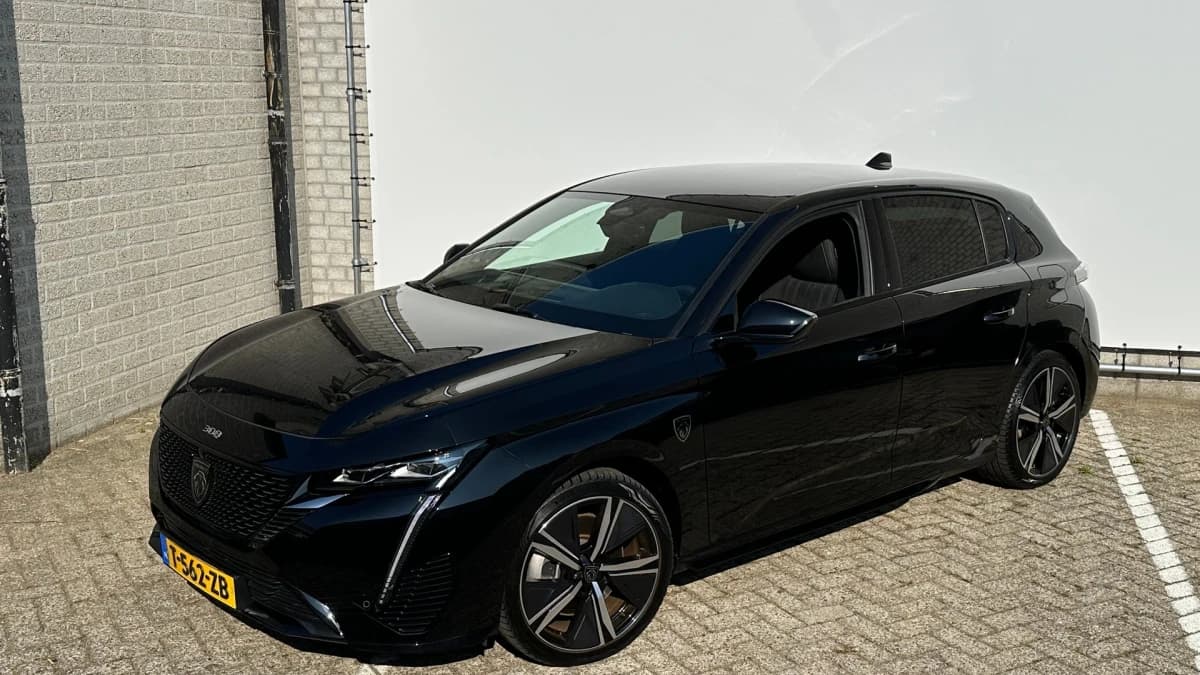 Peugeot 308 — foto 1