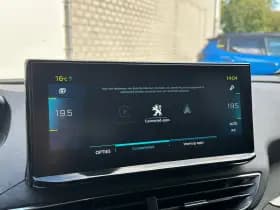 Peugeot 3008 thumbnail 23