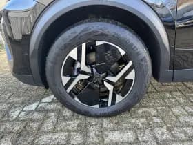 Peugeot 2008 thumbnail 3