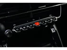Peugeot 208 thumbnail 24