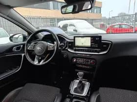 Kia XCeed thumbnail 3