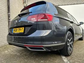 Volkswagen Passat thumbnail 13