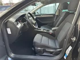 Volkswagen Passat thumbnail 18