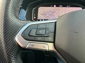 Volkswagen Passat thumbnail 38