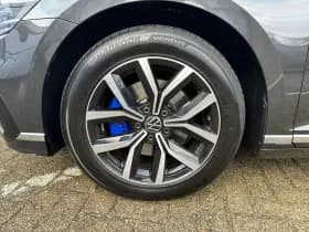 Volkswagen Passat thumbnail 5