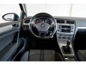 Volkswagen Golf thumbnail 13