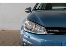 Volkswagen Golf thumbnail 34