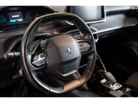 Peugeot e-208 thumbnail 12