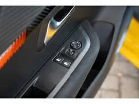 Peugeot e-208 thumbnail 31