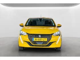 Peugeot e-208 thumbnail 6