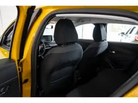 Peugeot e-208 thumbnail 9