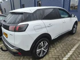 Peugeot 3008 thumbnail 3
