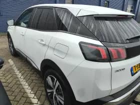 Peugeot 3008 thumbnail 4