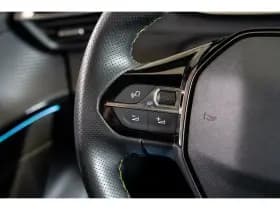 Peugeot e-208 thumbnail 16