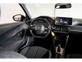 Peugeot 2008 thumbnail 3
