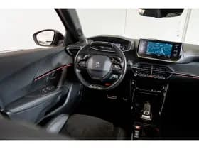 Peugeot 2008 thumbnail 3