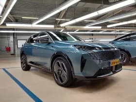 Peugeot e-3008 thumbnail 3