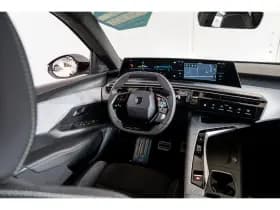 Peugeot E-5008 thumbnail 3