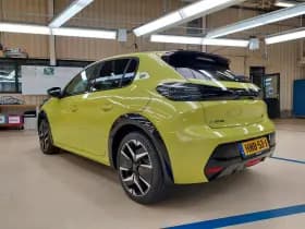 Peugeot e-208 thumbnail 2