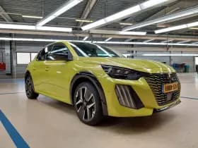 Peugeot e-208 thumbnail 3