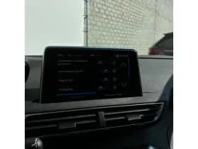 Peugeot 3008 thumbnail 23