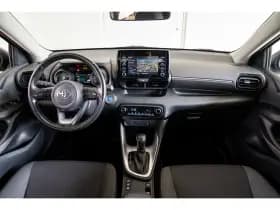 Toyota Yaris thumbnail 12
