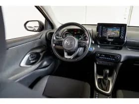 Toyota Yaris thumbnail 3