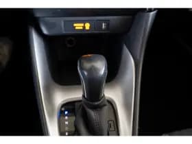 Toyota Yaris thumbnail 27