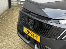 Peugeot 5008 thumbnail 2