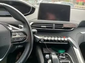 Peugeot 5008 thumbnail 6