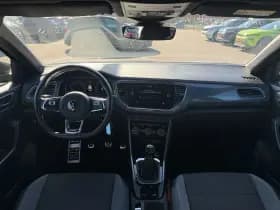 Volkswagen T-Roc thumbnail 9