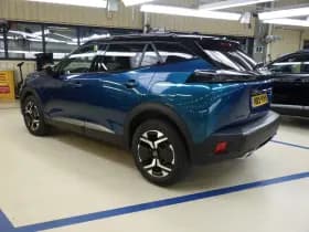 Peugeot 2008 thumbnail 3